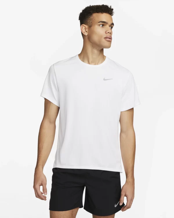nike t-shirt