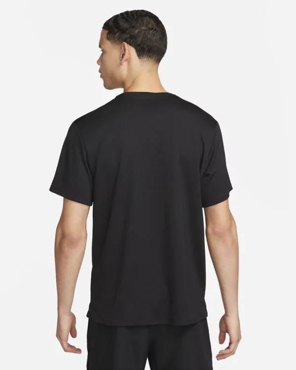 nike t-shirt